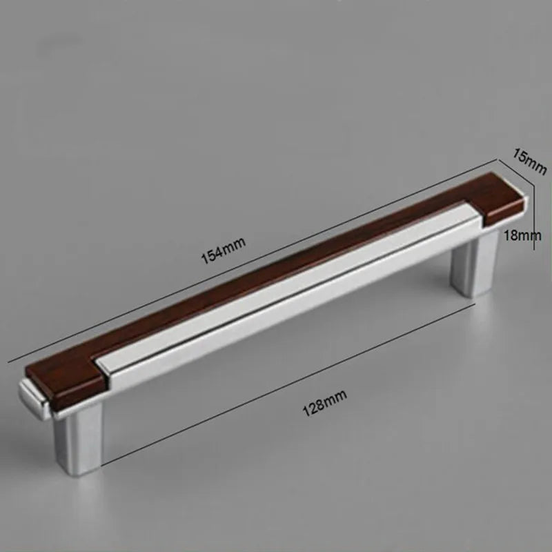 S8cc133e617184df8b0f41dfad8f05b325